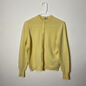 Pale Yellow Vintage BRAEMAR 100% Cashmere Cardigan size Medium